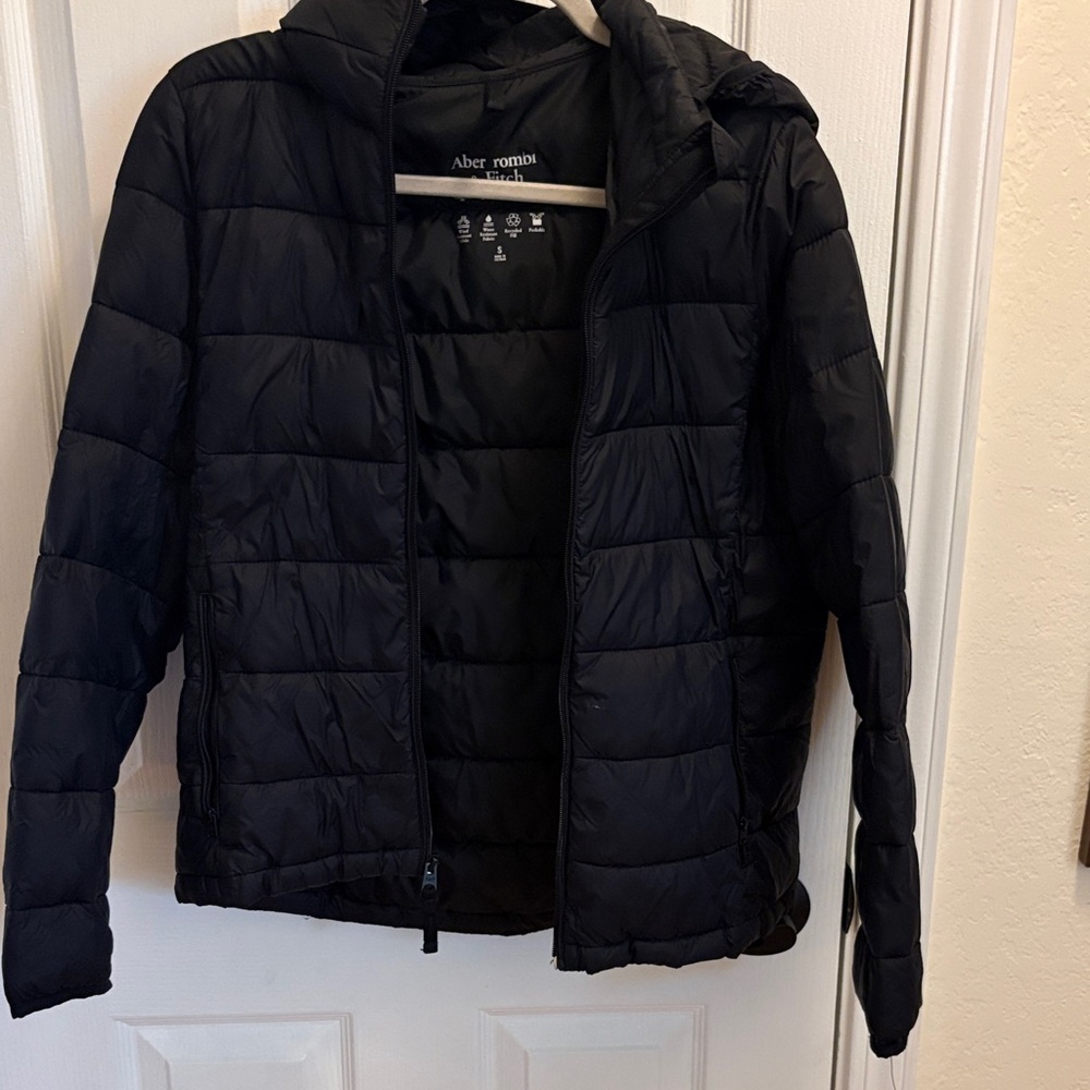 Abercrombie & Fitch Black Packable Puffer Jacket